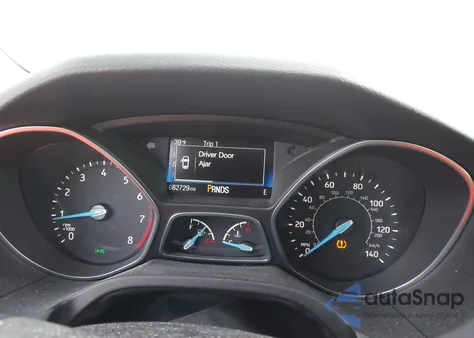 2016 Ford Focus Se z USA, uszkodzony, nr VIN 1FADP3F20GL369396